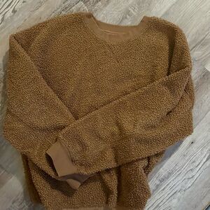 American Eagle Outfitters Tan Cropped Sherpa Jacket